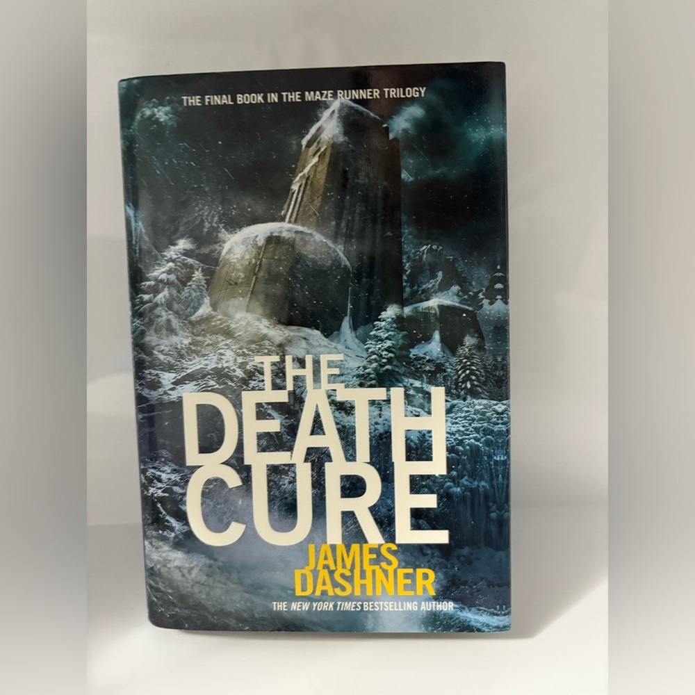 📚 3/$25 📚 The Death Cure by James Dashner Book